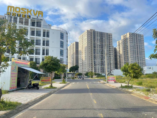 BÁN ĐẤT HÒA SƠN 6, ĐƯỜNG 5M5, ĐÔNG NAM TUYỆT ĐẸP!