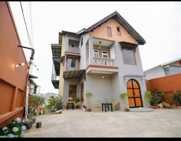 Cho thuê khách sạn 18 phòng Xô Viết Nghệ Tĩnh Phường 7 Đà Lạt