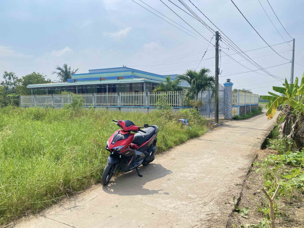 Đất thổ Gần đường ĐT832, Kcn An Nhựt Tân - Nhựt Chánh, xã Mỹ Bình, Tân Trụ, Giá 959 tr