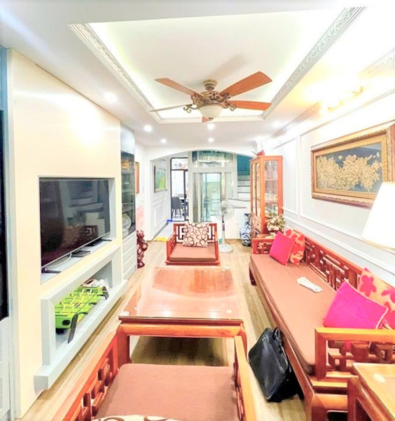 Bán nhà phố Đội Nhân Ba Đình Ngõ ô tô Thang máy 40m 5 tầng 15.5 tỷ