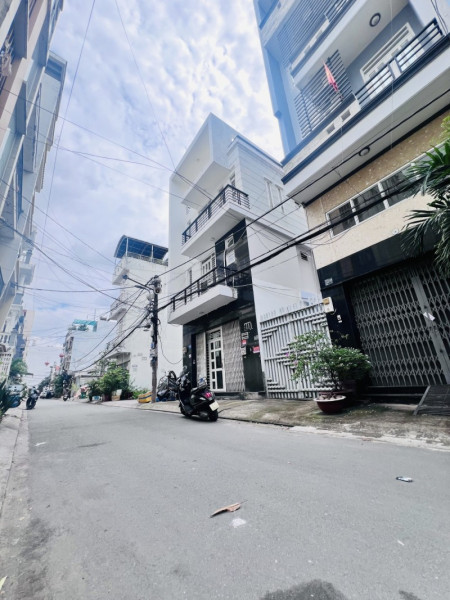 HẺM Ô TÔ 6M, HUỲNH TẤN PHÁT - QUẬN 7. 153M2, NHÀ 1 TRỆT 2 LẦU, SÂN THƯỢNG, 4PN, GIÁ  CHỈ  12,99 TỶ