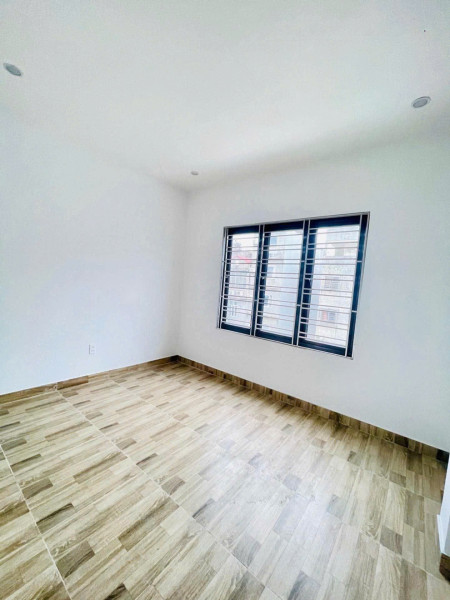 Chỉ 5.X T. Ỷ SỞ HỮU SIÊU PHẨM KINH DOANH