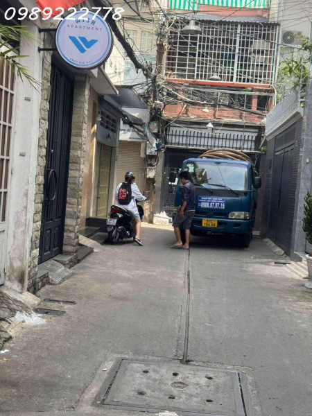 BÁN NHÀ ĐẸP NHƯ BIỆT THỰ - NGUYỄN THỊ MINH KHAI P5- 3 TẦNG BTCT 4PN - THÔNG RA VÕ VĂN TẦN - SỔ ĐẸP