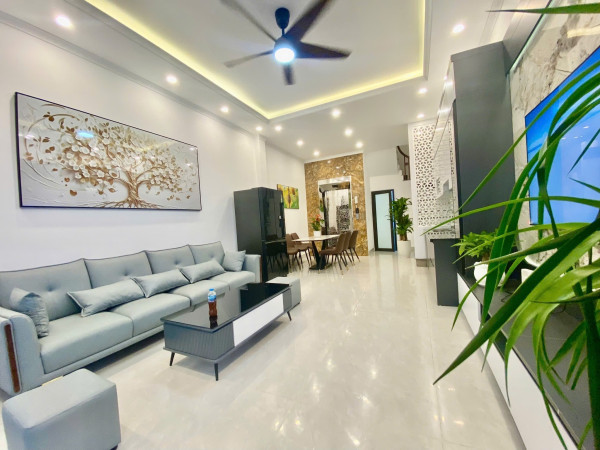 Bán nhà Thanh Lãm 44m2, 5T, lô góc, ô tô đỗ cửa, ngõ thông, ở ngay