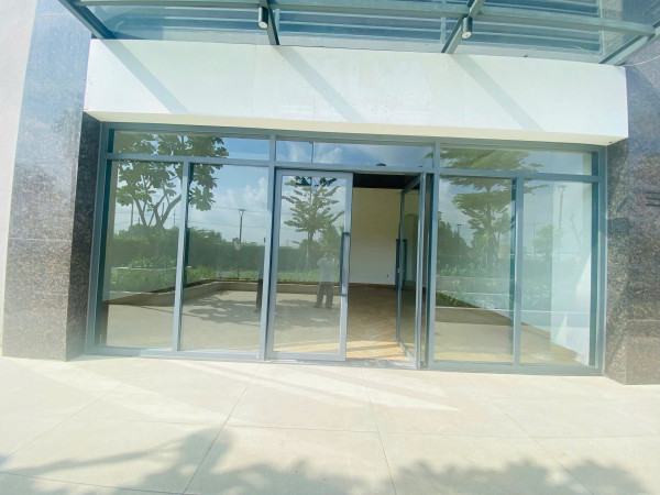 81m2 - Giá 23 triệu/tháng - Cho thuê Shophouse ngay cổng Q7 Riverside