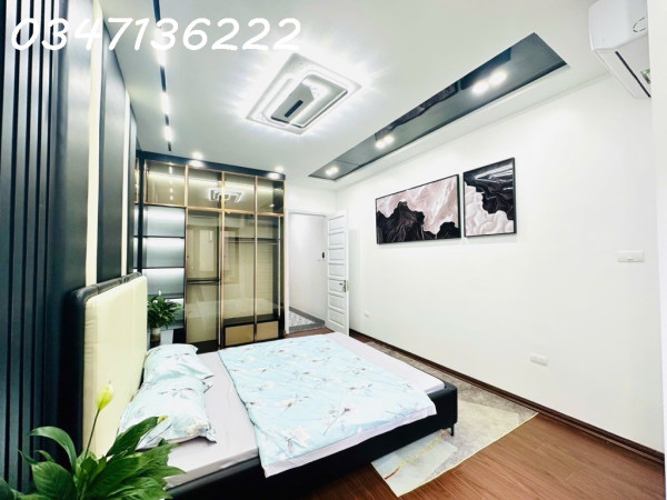 Bán nhà Cầu Giấy – Phân lô – 5 tầng – chỉ hơn 8 tỷ một chút