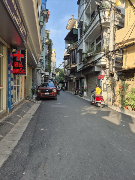 🏡 Bạch_Mai – 41m – 3 Tầng – MT 5,5m – Giá: 9,5 Tỷ